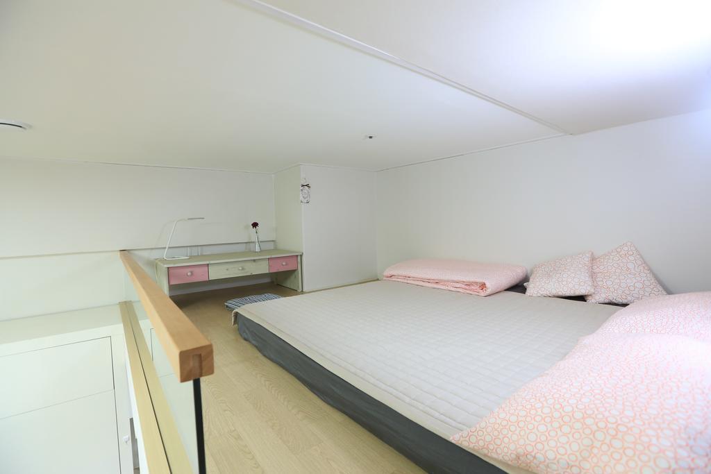 Lotte World Lake View Loft Seoul Exterior photo